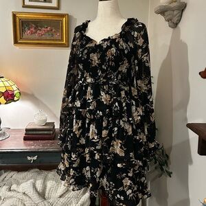 ARULA Black and Cream Long Sleeve Sundress